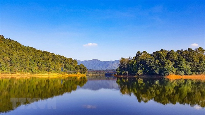 lac Pa Khoang paysage